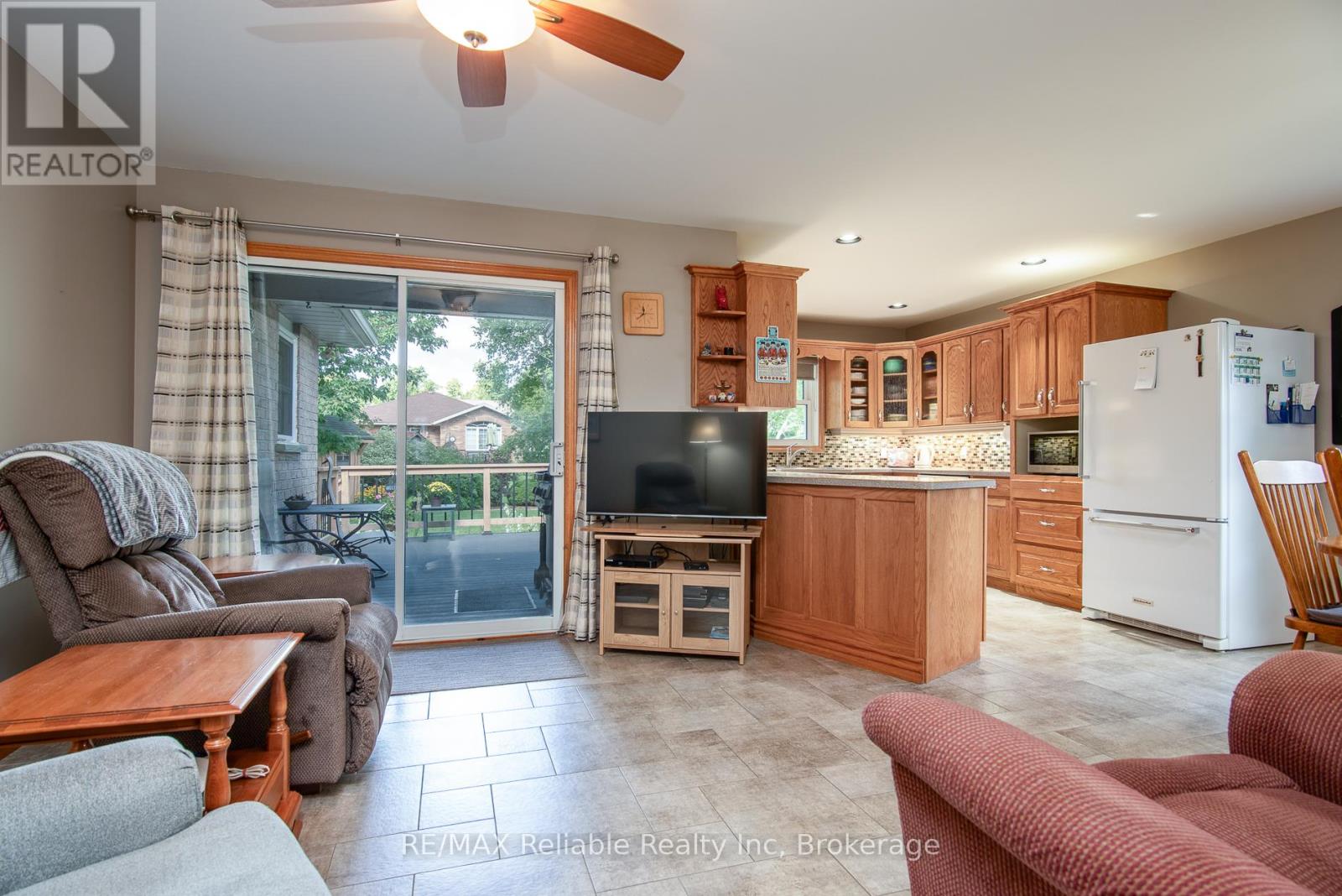 61 Church Street, Huron East, Ontario  N0K 1W0 - Photo 19 - X12371538