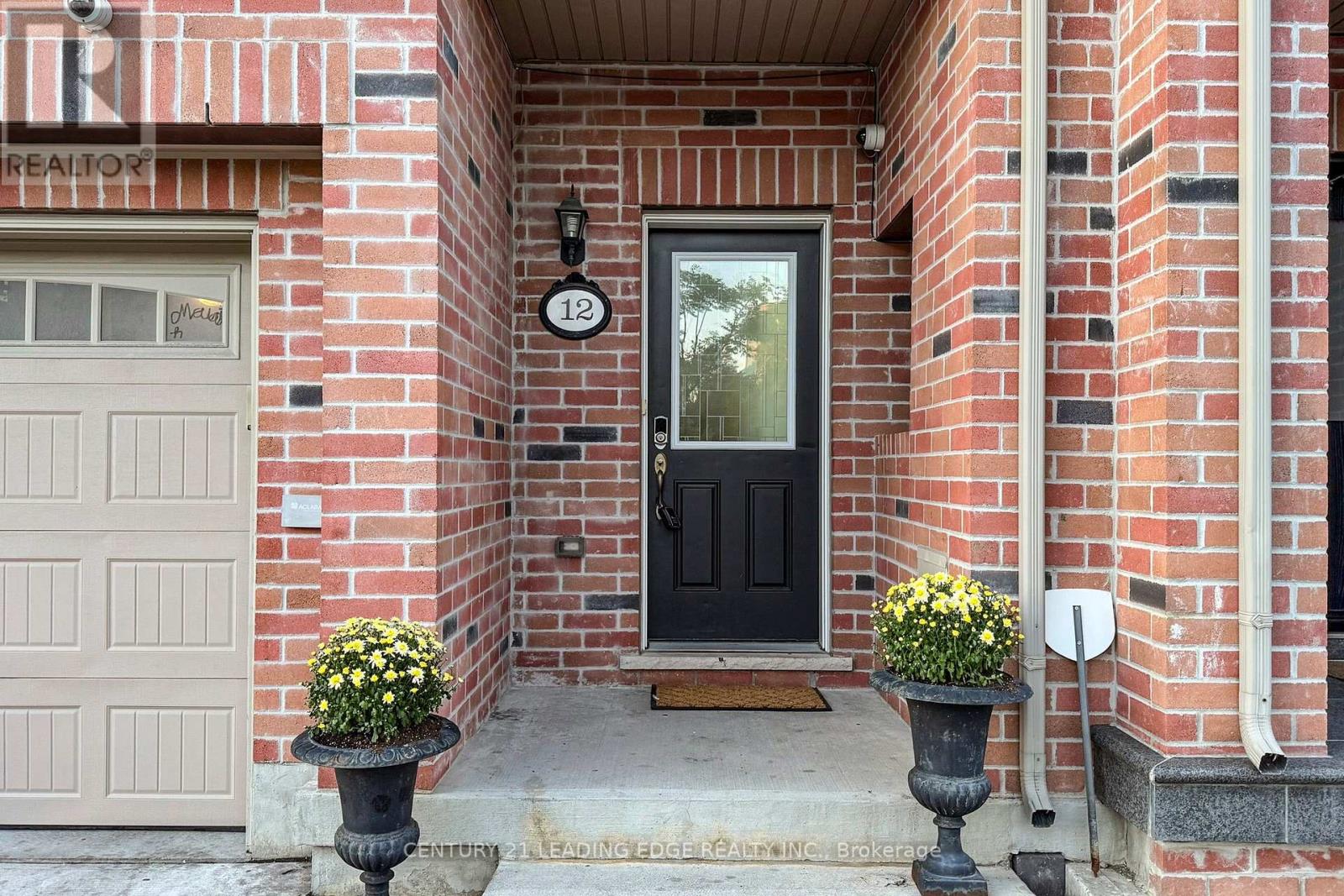 Property at 12 PRINGDALE GARDENS CIRCLE image 3