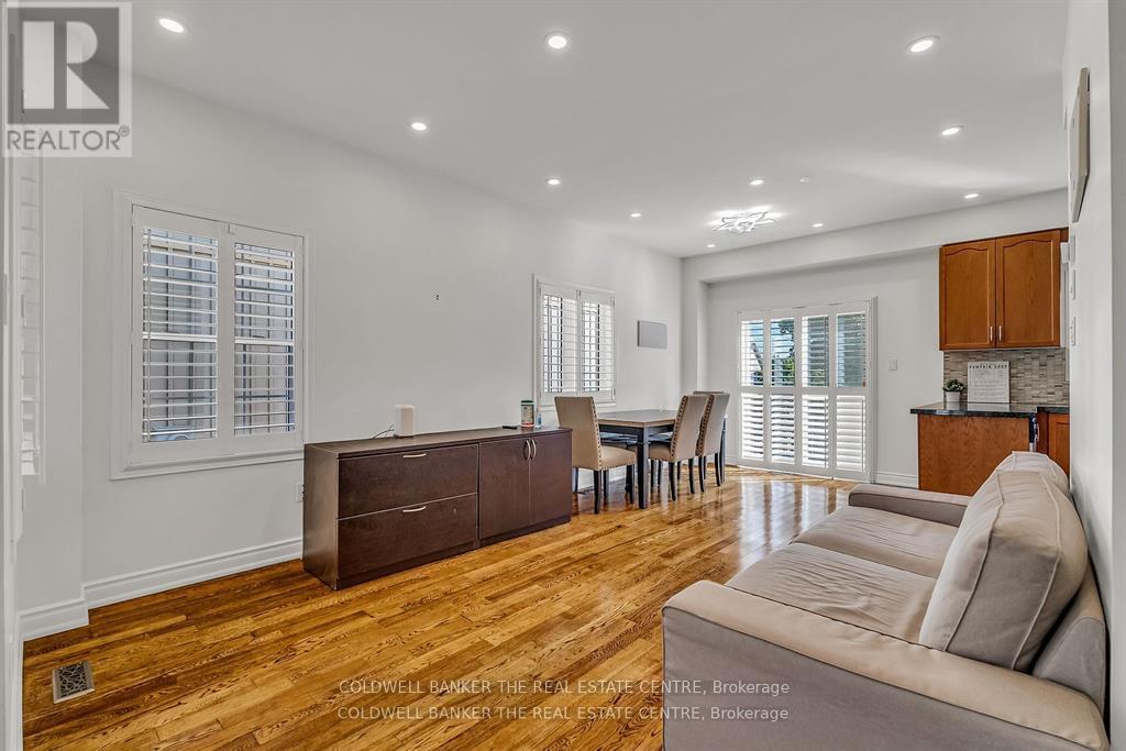 Upper - 6986 Haines Artist Way, Mississauga, Ontario  L5W 1B6 - Photo 7 - W12371537