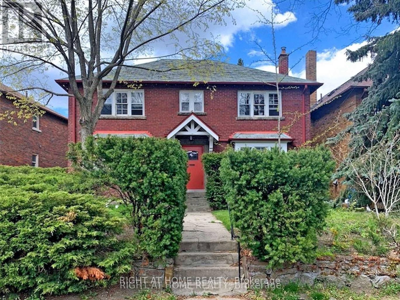 11 RIVERCREST ROAD, Toronto, Ontario