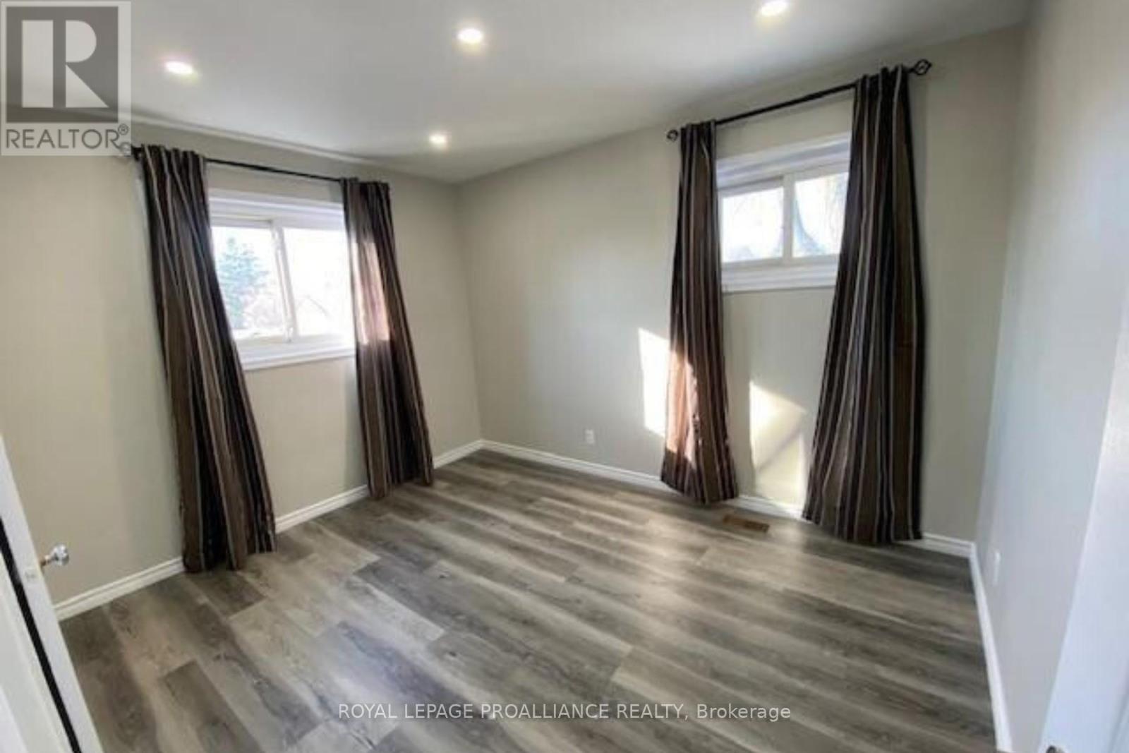 A - 44 North Park Gardens, Belleville, Ontario  K8P 2M3 - Photo 10 - X12371555