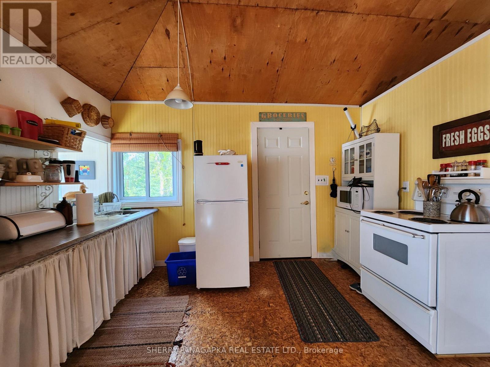 104 & 108 Fennah Road, Kirkland Lake (Kl Outside), Ontario  P0K 1T0 - Photo 8 - T12371374