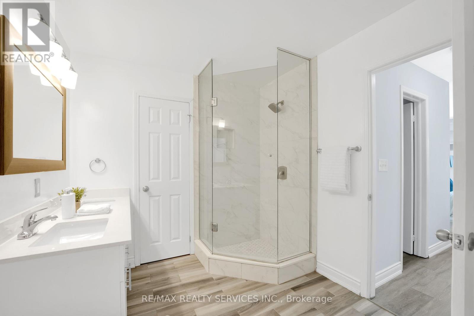 45 - 3059 Finch Avenue W, Toronto, Ontario  M9M 0A7 - Photo 24 - W12362435