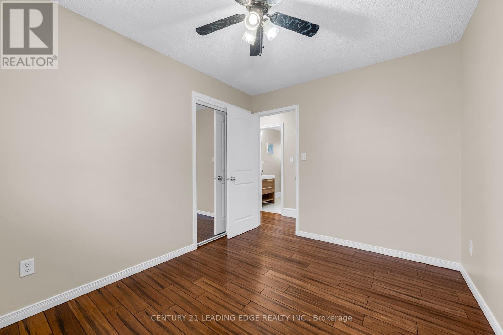 636 Crescent Road, Fort Erie, Ontario  L2A 4P8 - Photo 16 - X12371525