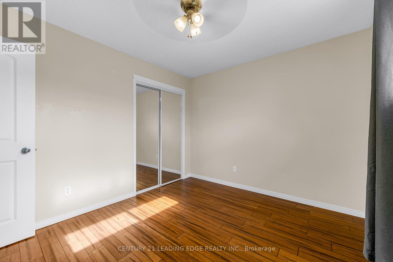 636 Crescent Road, Fort Erie, Ontario  L2A 4P8 - Photo 19 - X12371525