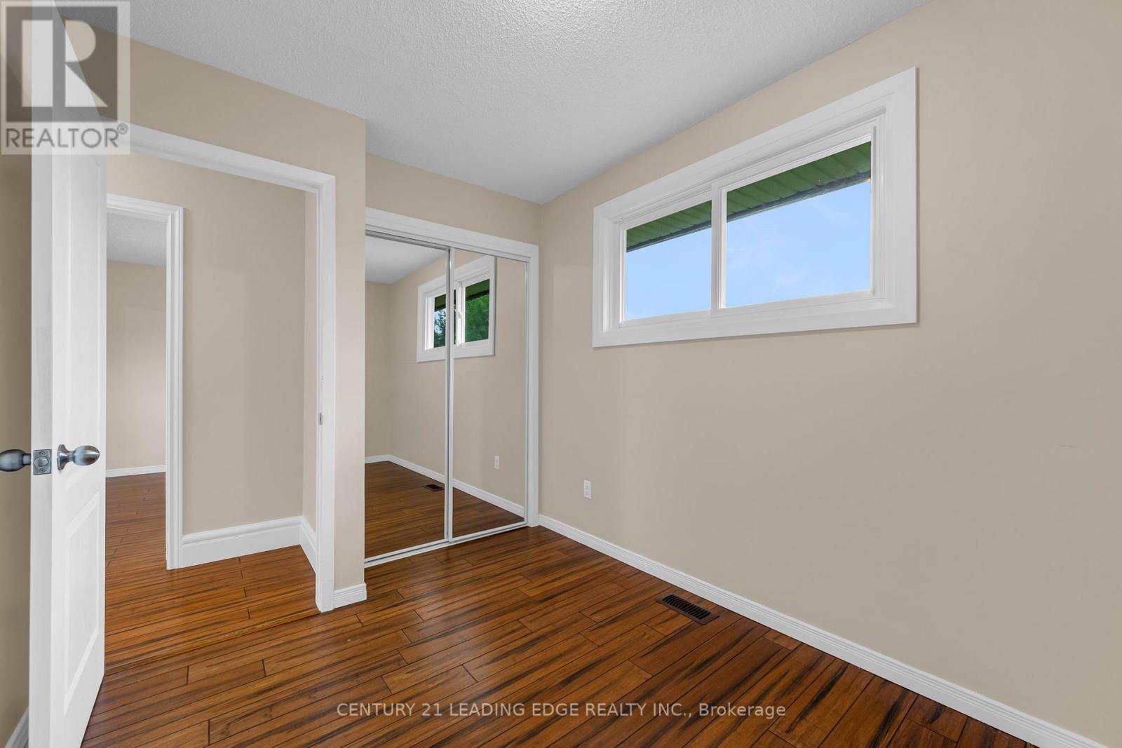 636 Crescent Road, Fort Erie, Ontario  L2A 4P8 - Photo 22 - X12371525