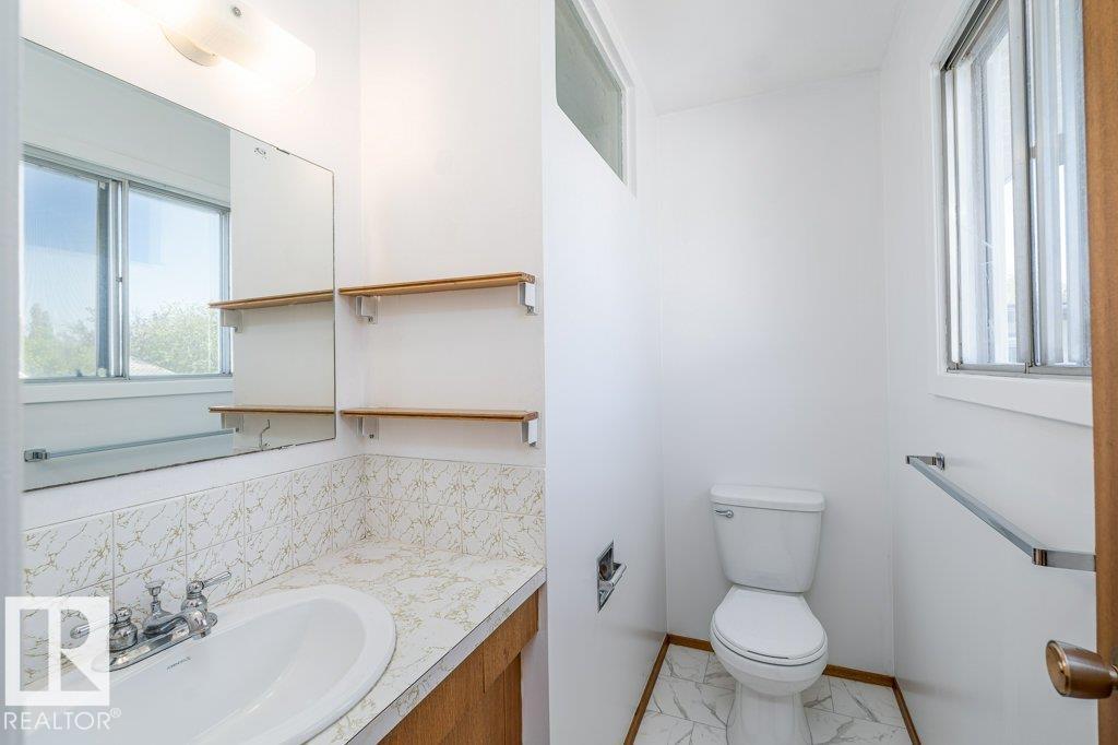 9508 147 Av Nw, Edmonton, Alberta  T5E 2K6 - Photo 13 - E4455420