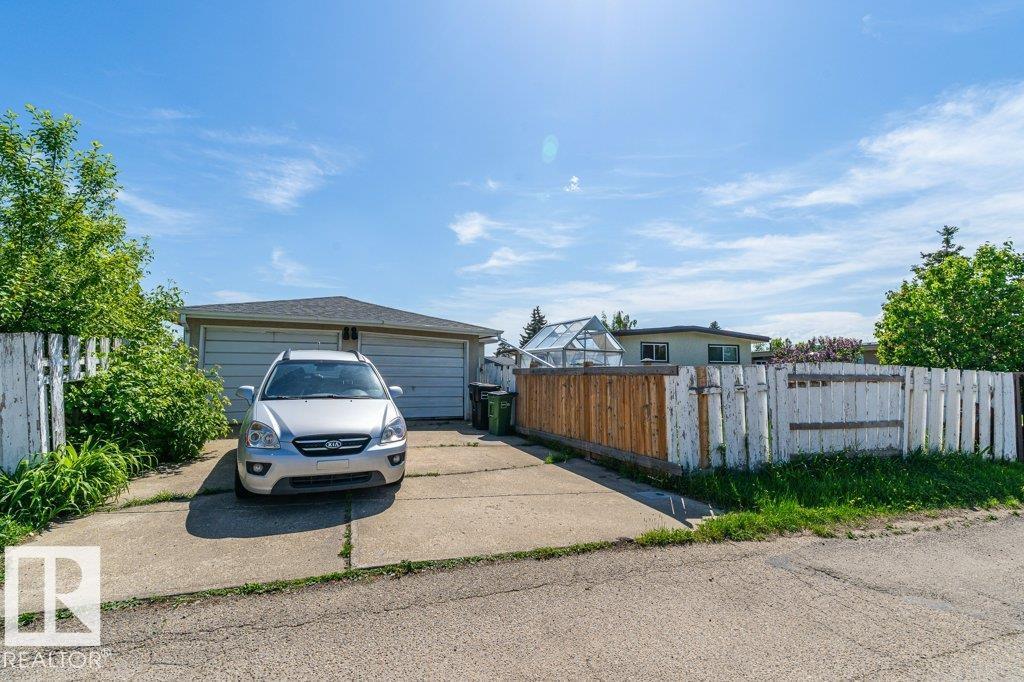 9508 147 Av Nw, Edmonton, Alberta  T5E 2K6 - Photo 29 - E4455420