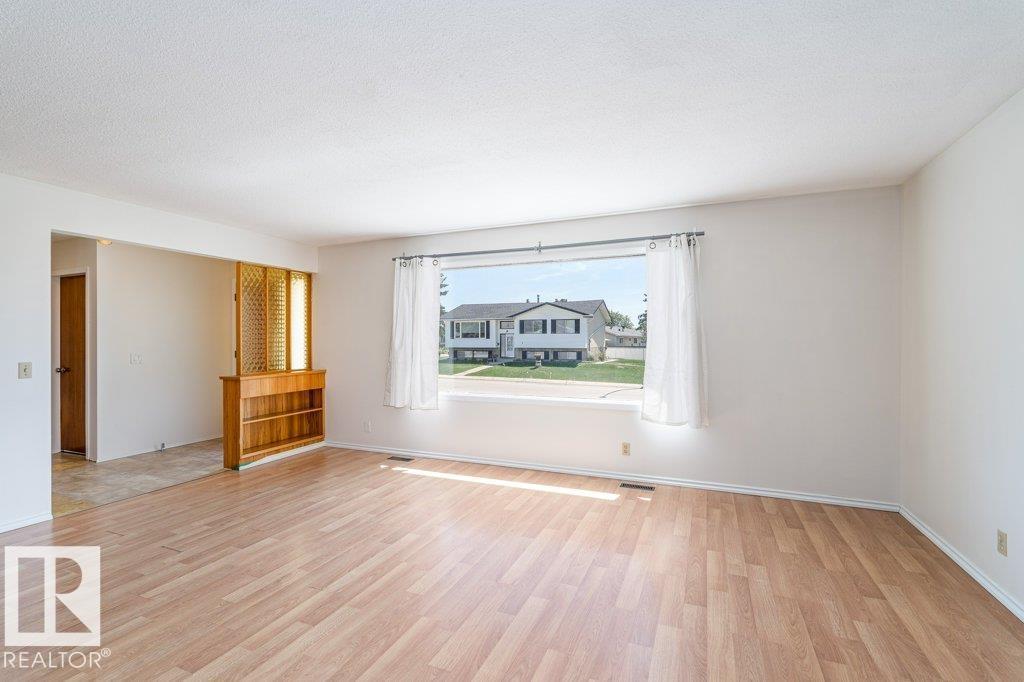 9508 147 Av Nw, Edmonton, Alberta  T5E 2K6 - Photo 5 - E4455420