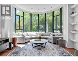 281 SMITHE STREET
