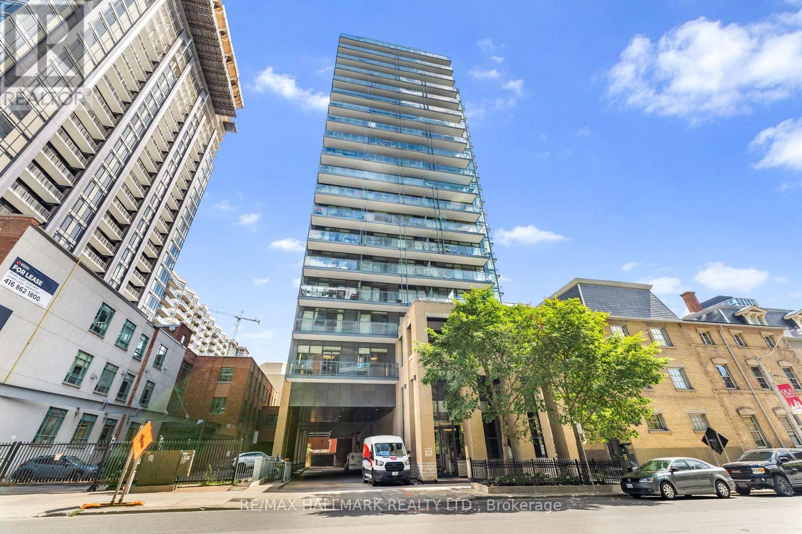 1704 - 105 GEORGE STREET, Toronto, Ontario