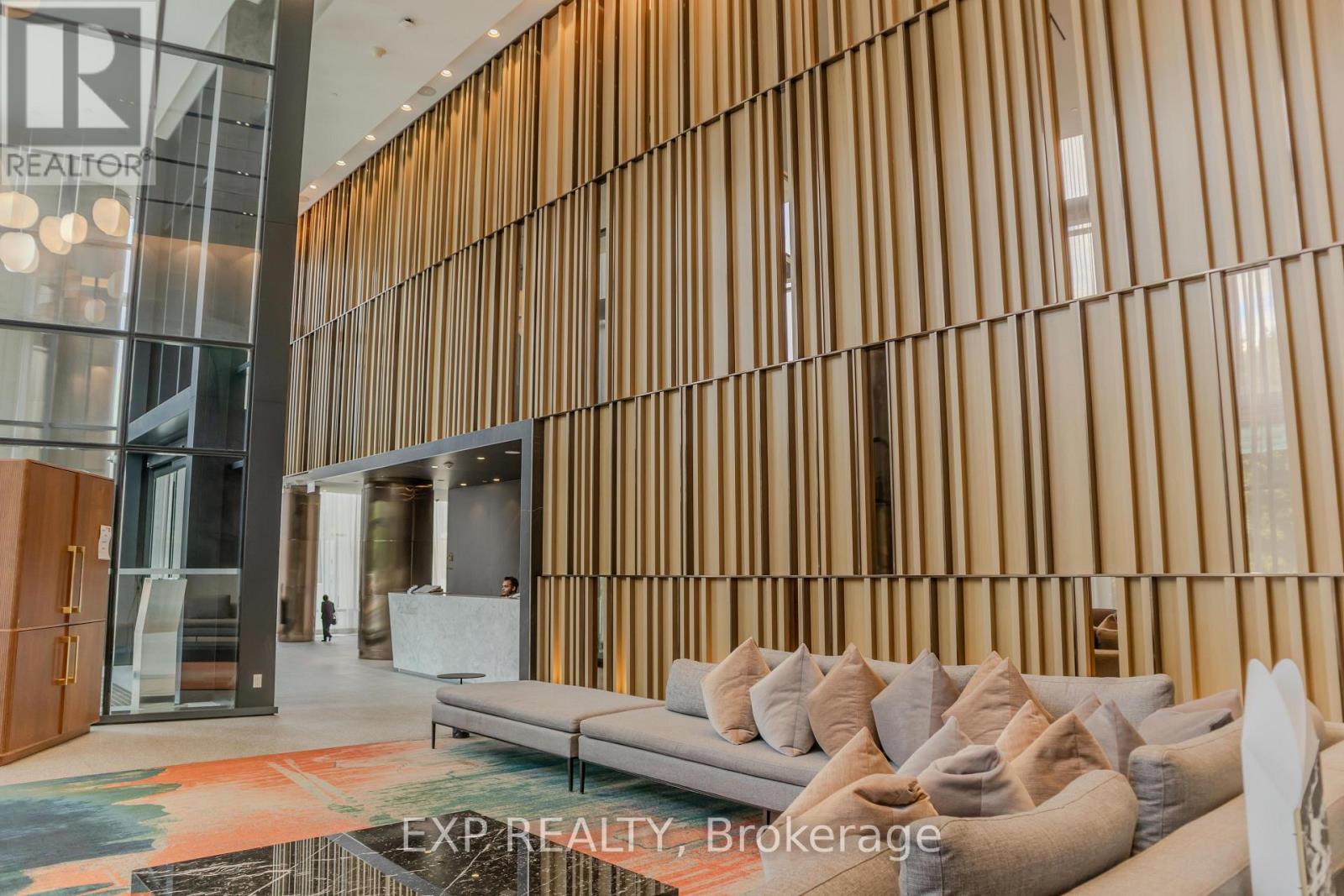 519 - 585 Bloor Street E, Toronto, Ontario  M4W 0B3 - Photo 35 - C12371561