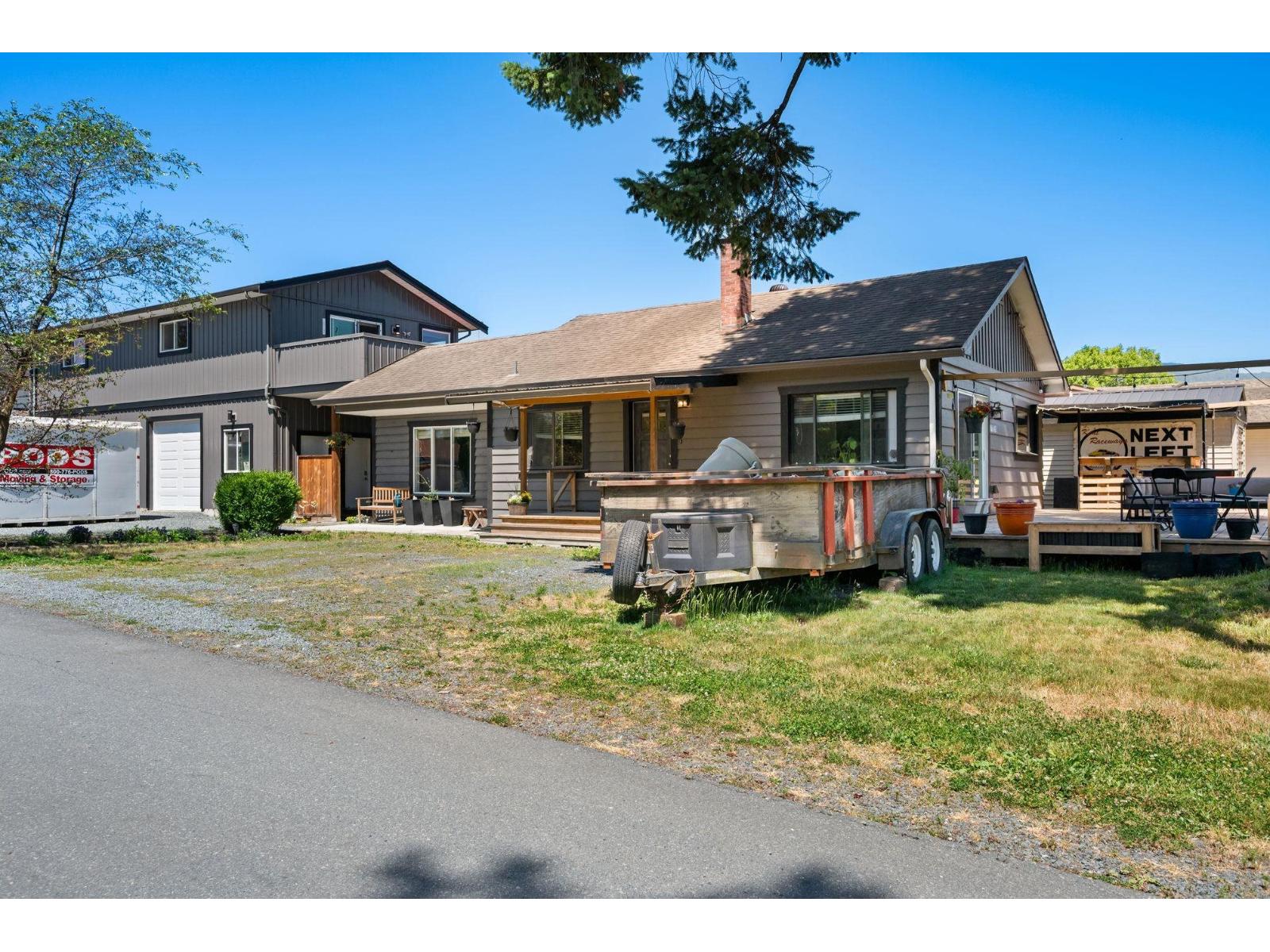 Property at 10141 GILLANDERS ROAD image 4