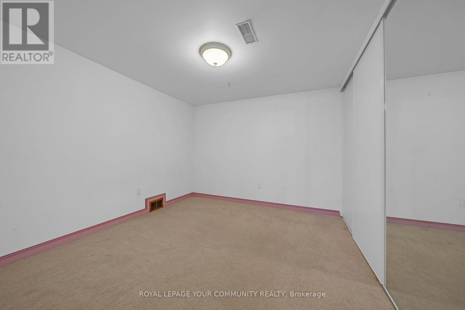 9 Theresa Avenue, Toronto, Ontario  M2M 1W4 - Photo 17 - C12371596