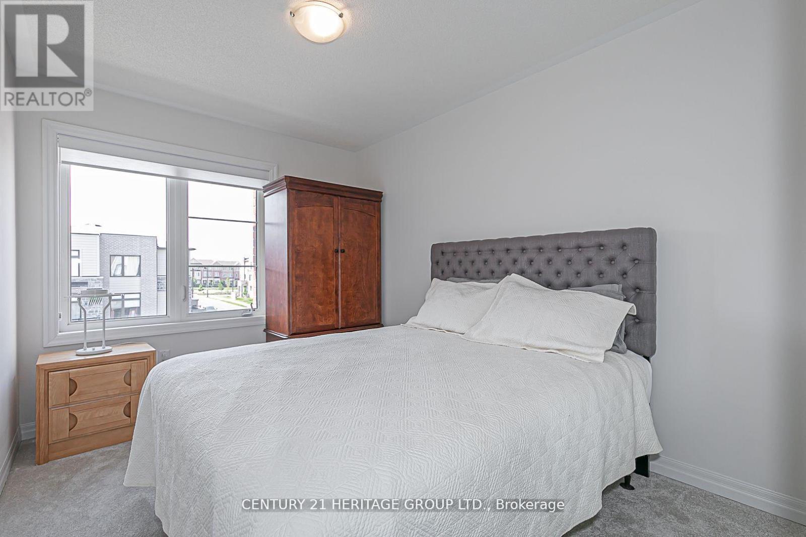 50 Delano Way, Newmarket, Ontario  L3X 0L4 - Photo 14 - N12371580