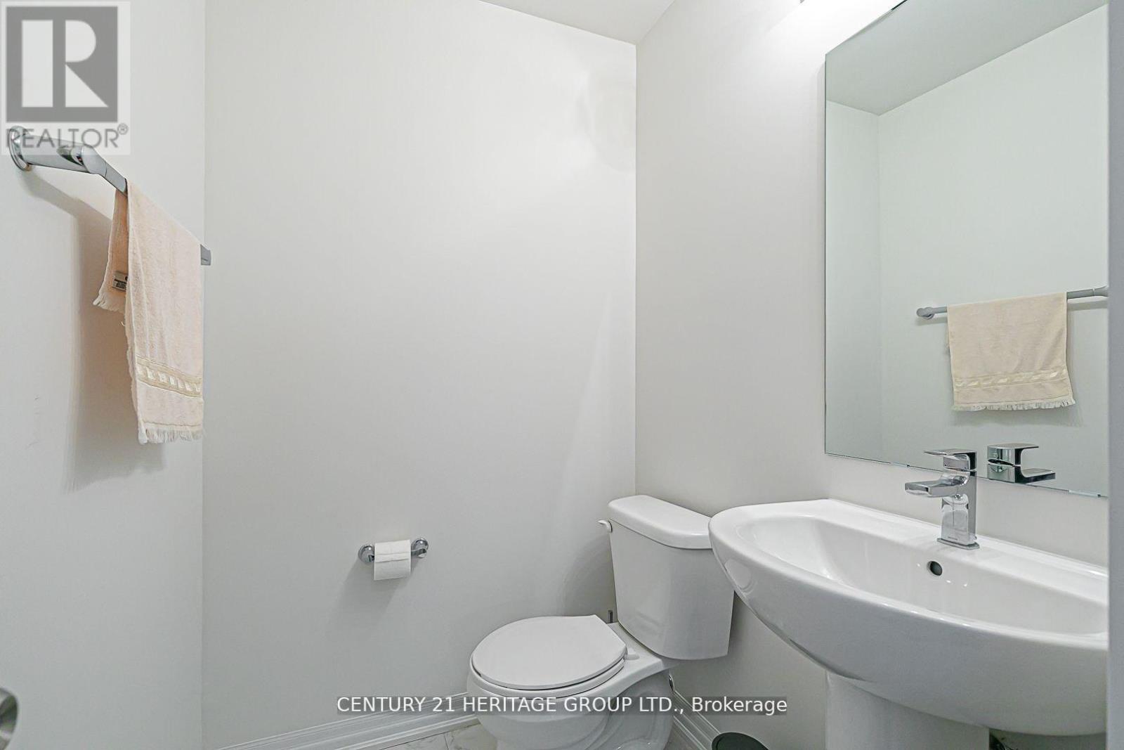 50 Delano Way, Newmarket, Ontario  L3X 0L4 - Photo 19 - N12371580