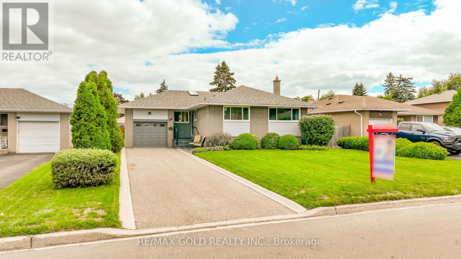 36 ALDERBURY CRESCENT, Brampton, Ontario