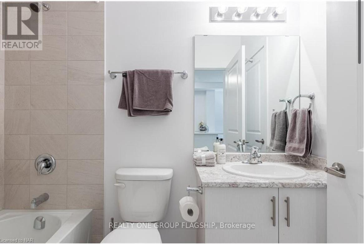 616 - 101 Shoreview Place, Hamilton, Ontario  L8E 0K2 - Photo 6 - X12371581