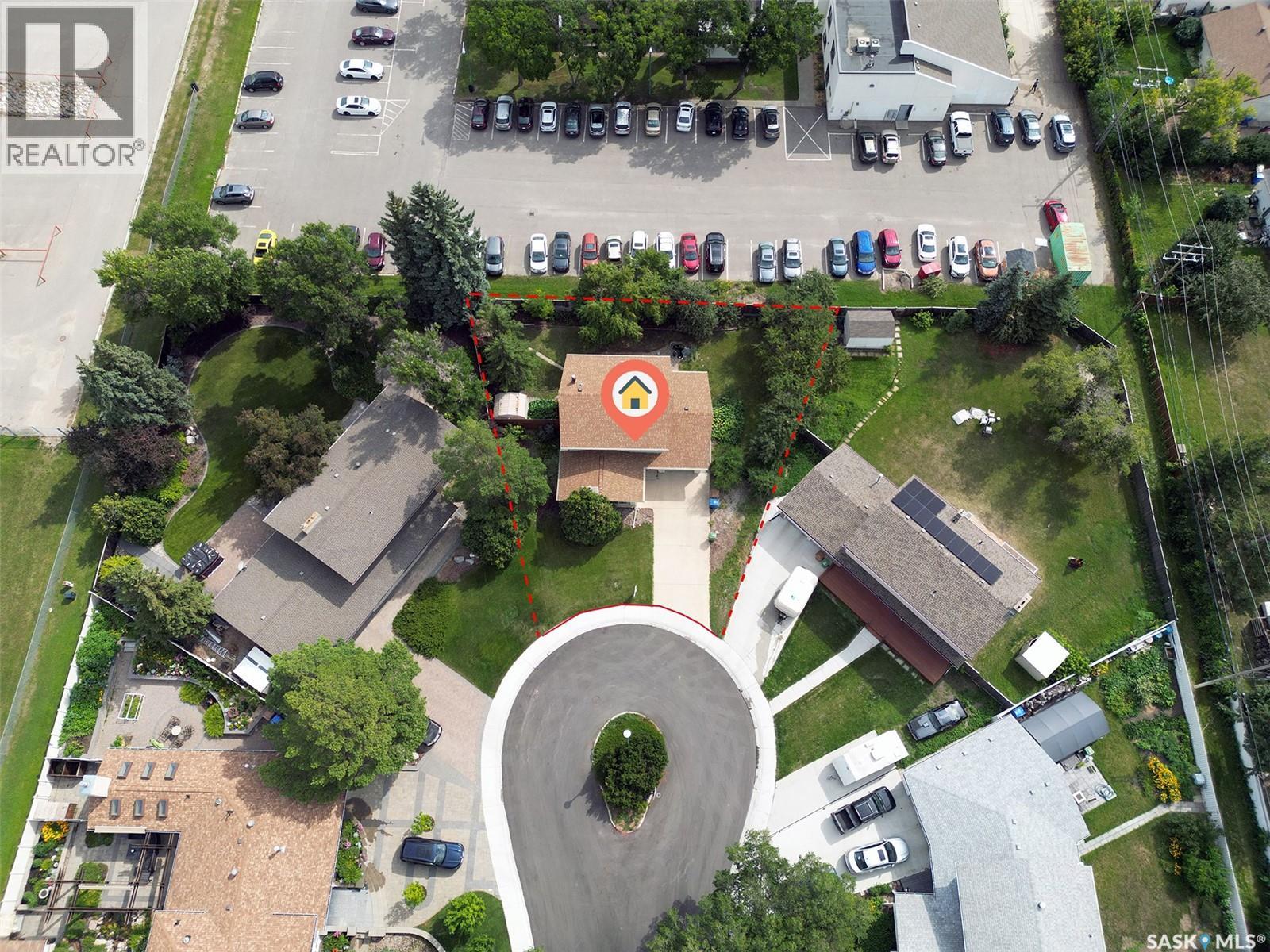 Property at 145 Mayfair CRESCENT image 3