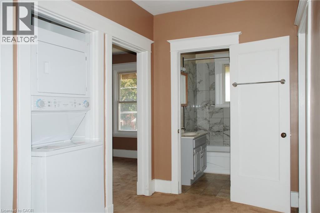 265 Park Avenue, Brantford, Ontario  N3S 5K6 - Photo 5 - 40764767