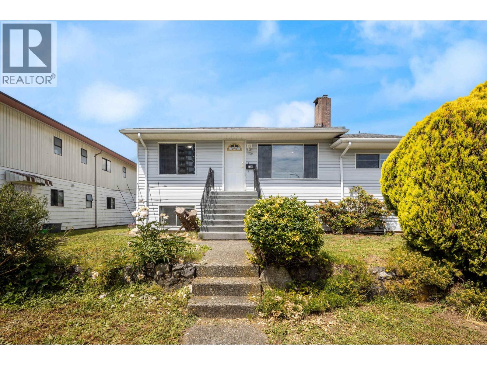 7209 Elwell Street, Burnaby, British Columbia  V5E 1K7 - Photo 4 - R3017231