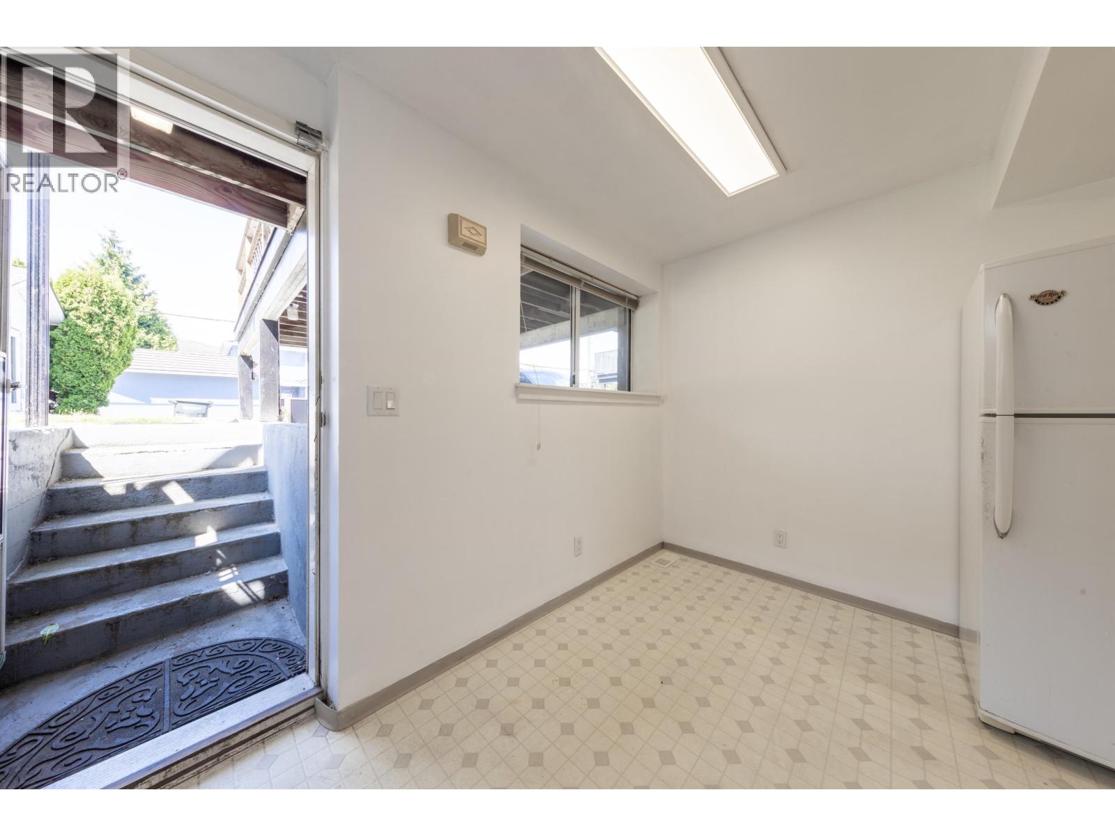 7209 Elwell Street, Burnaby, British Columbia  V5E 1K7 - Photo 30 - R3017231