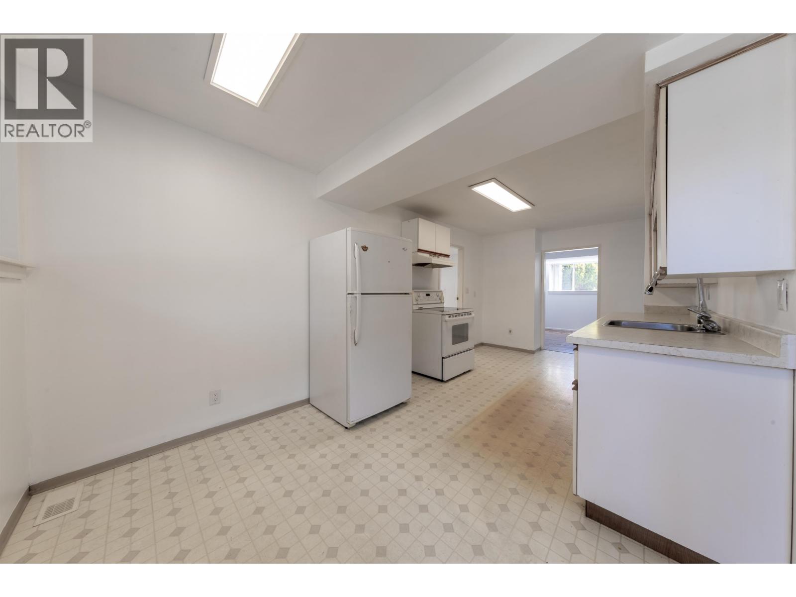7209 Elwell Street, Burnaby, British Columbia  V5E 1K7 - Photo 31 - R3017231