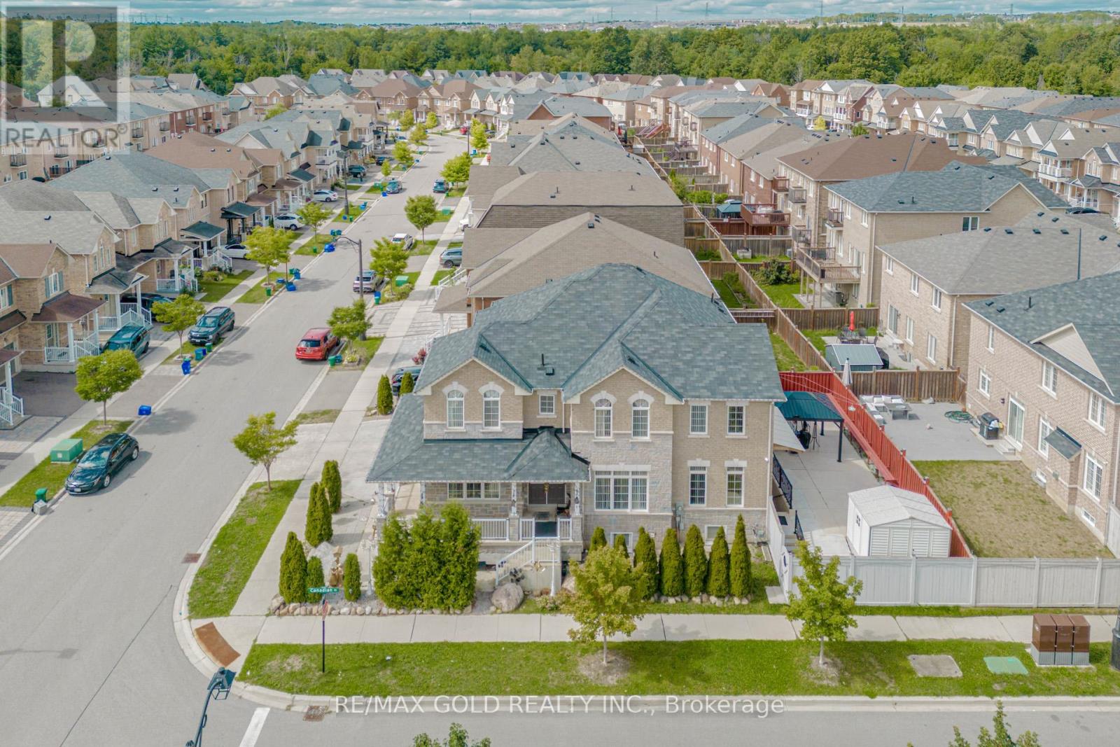 1554 BRUNY AVENUE, Pickering, Ontario