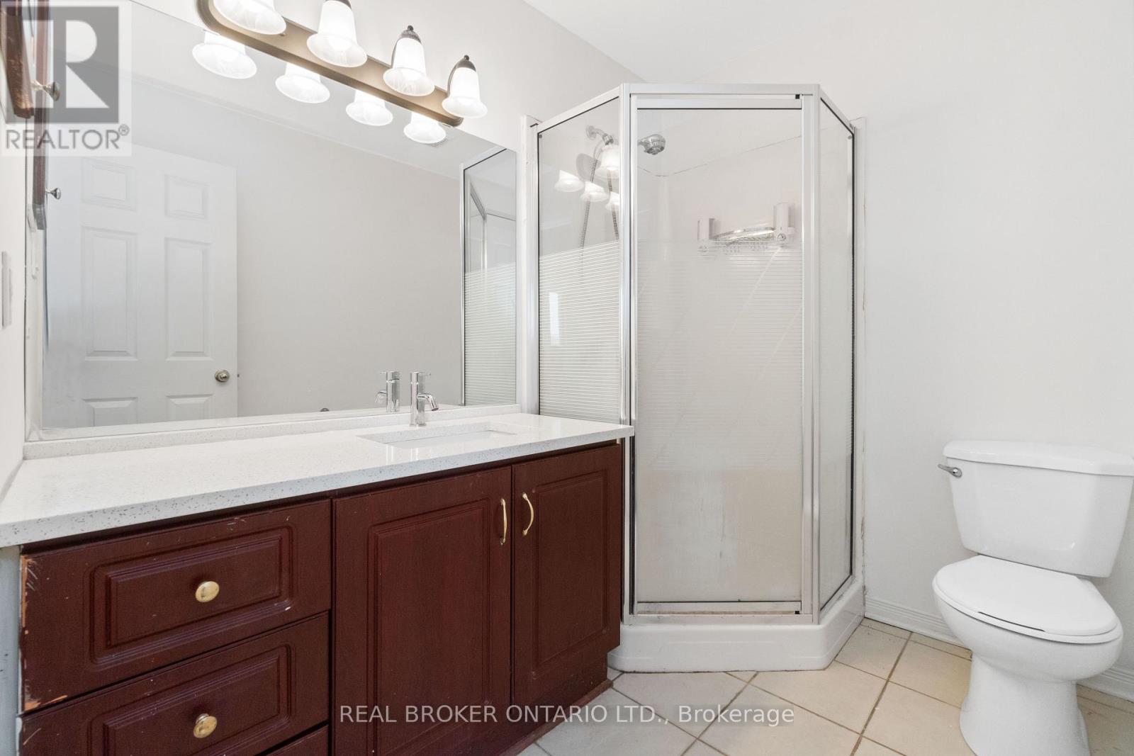 3 A Southpark Drive, Ottawa, Ontario  K1B 3B8 - Photo 33 - X12371686