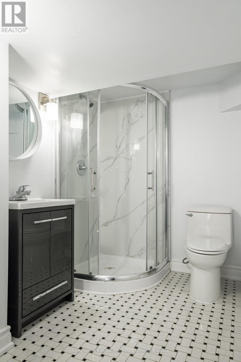 3 Oakwood Place, Hamilton, Ontario  L8S 4C9 - Photo 36 - X12371632
