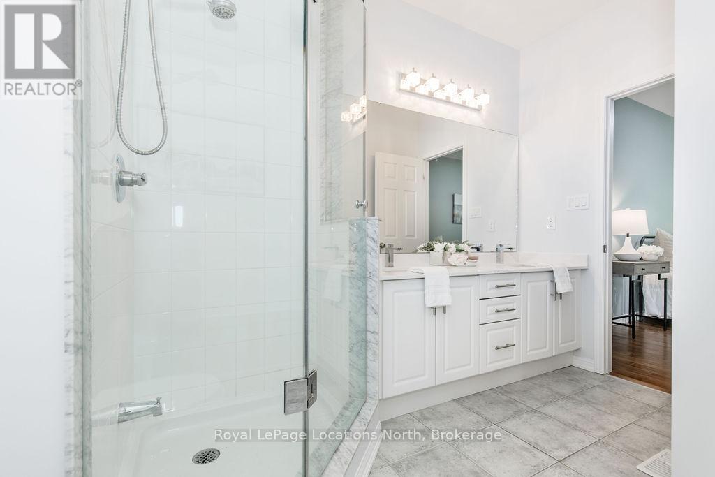 49 Providence Way, Wasaga Beach, Ontario  L9Z 0G3 - Photo 19 - S12371671