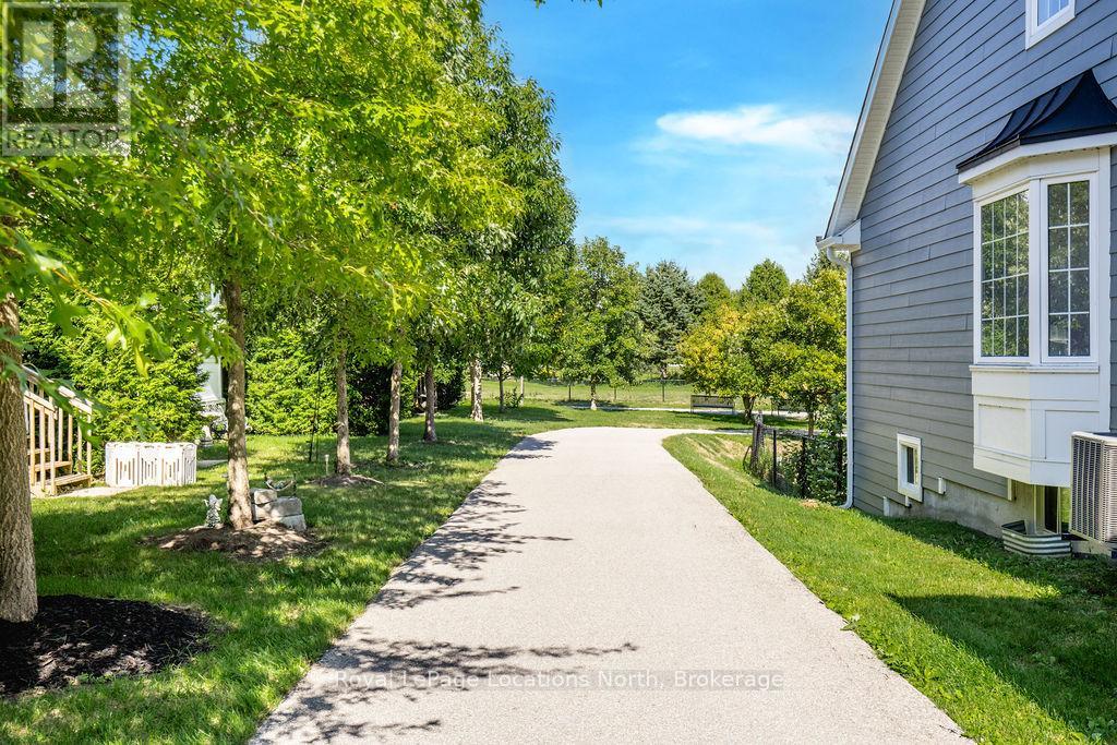49 Providence Way, Wasaga Beach, Ontario  L9Z 0G3 - Photo 35 - S12371671