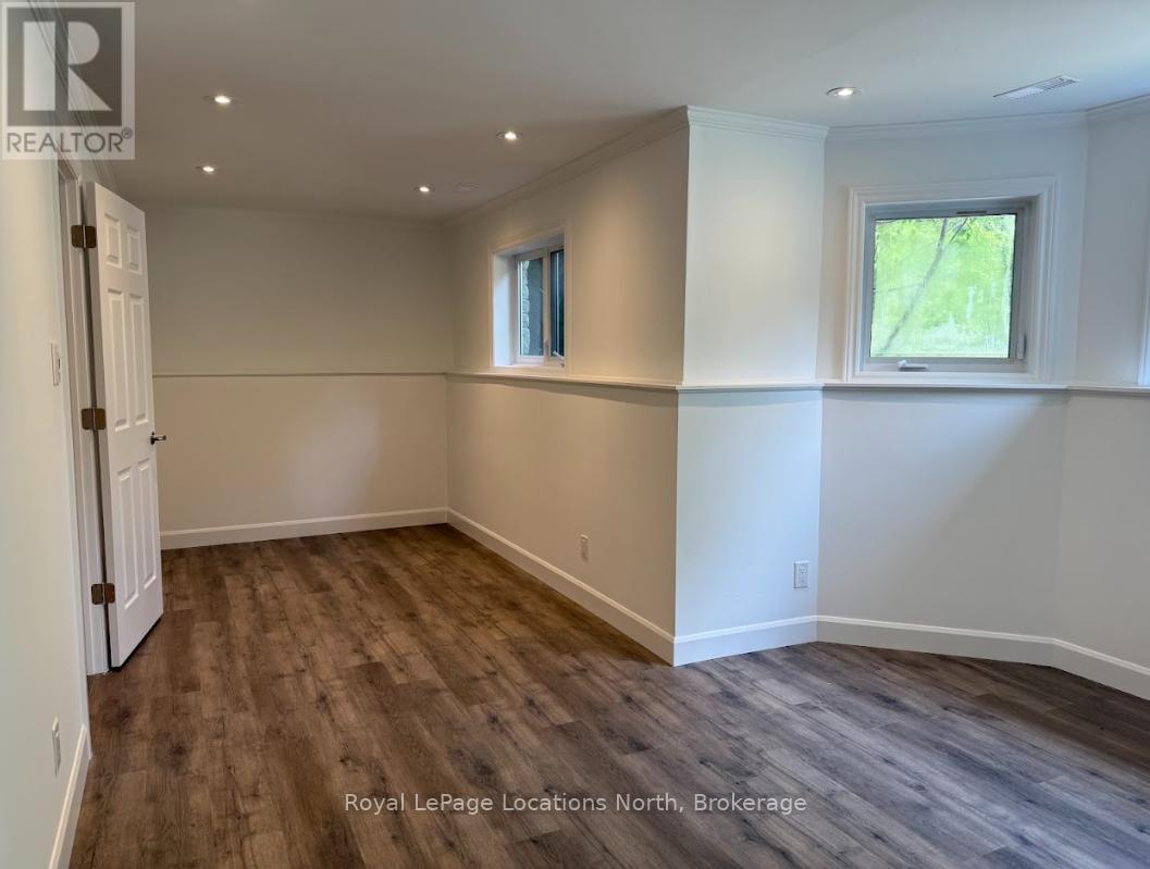 42 Club Court, Wasaga Beach, Ontario  L9Z 1M4 - Photo 32 - S12371675