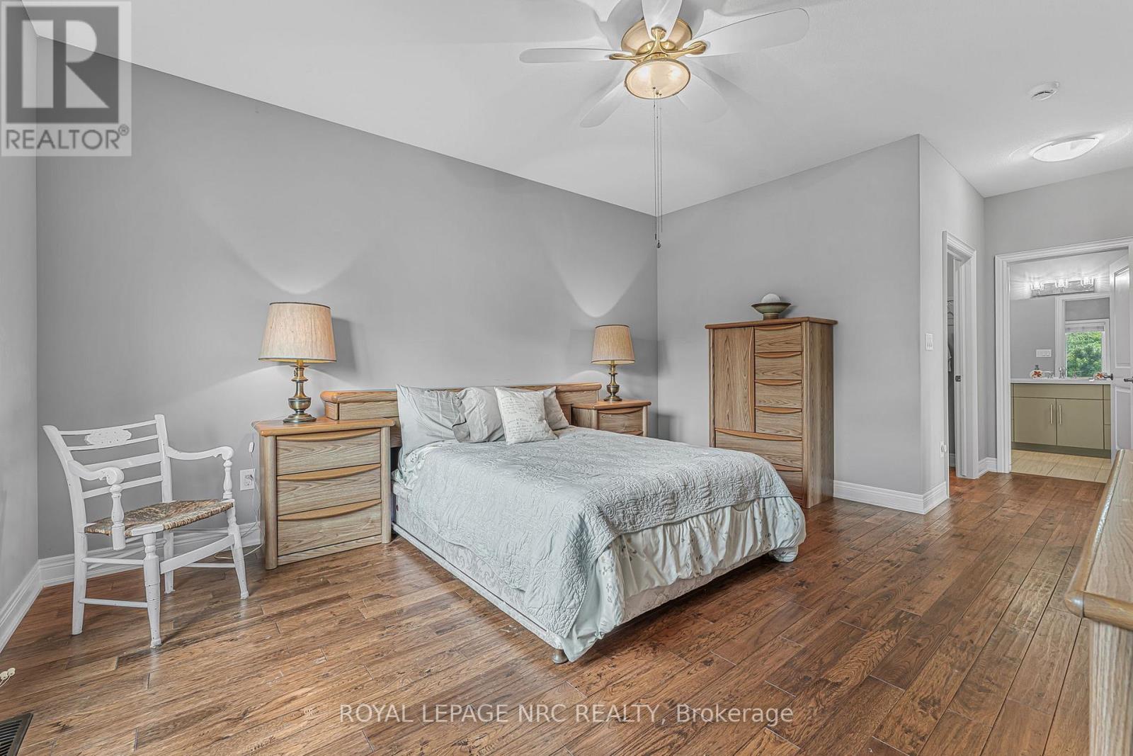 79 Sunrise Court, Fort Erie, Ontario  L0S 1N0 - Photo 20 - X12371672