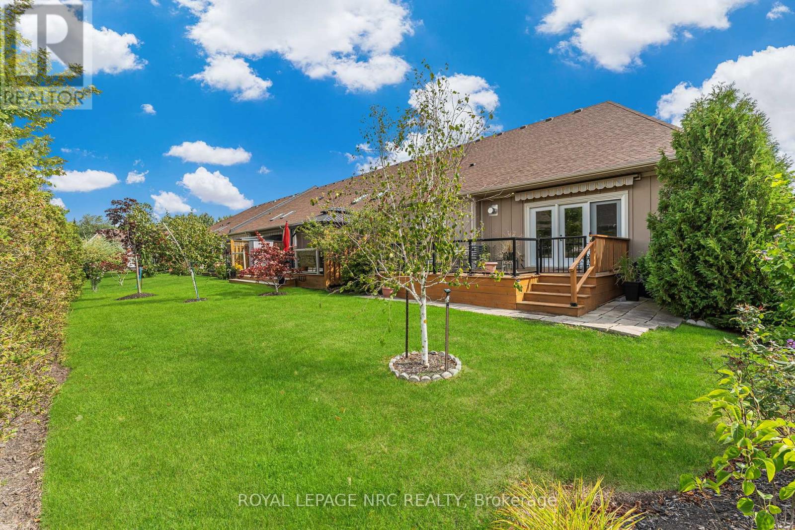 79 Sunrise Court, Fort Erie, Ontario  L0S 1N0 - Photo 32 - X12371672