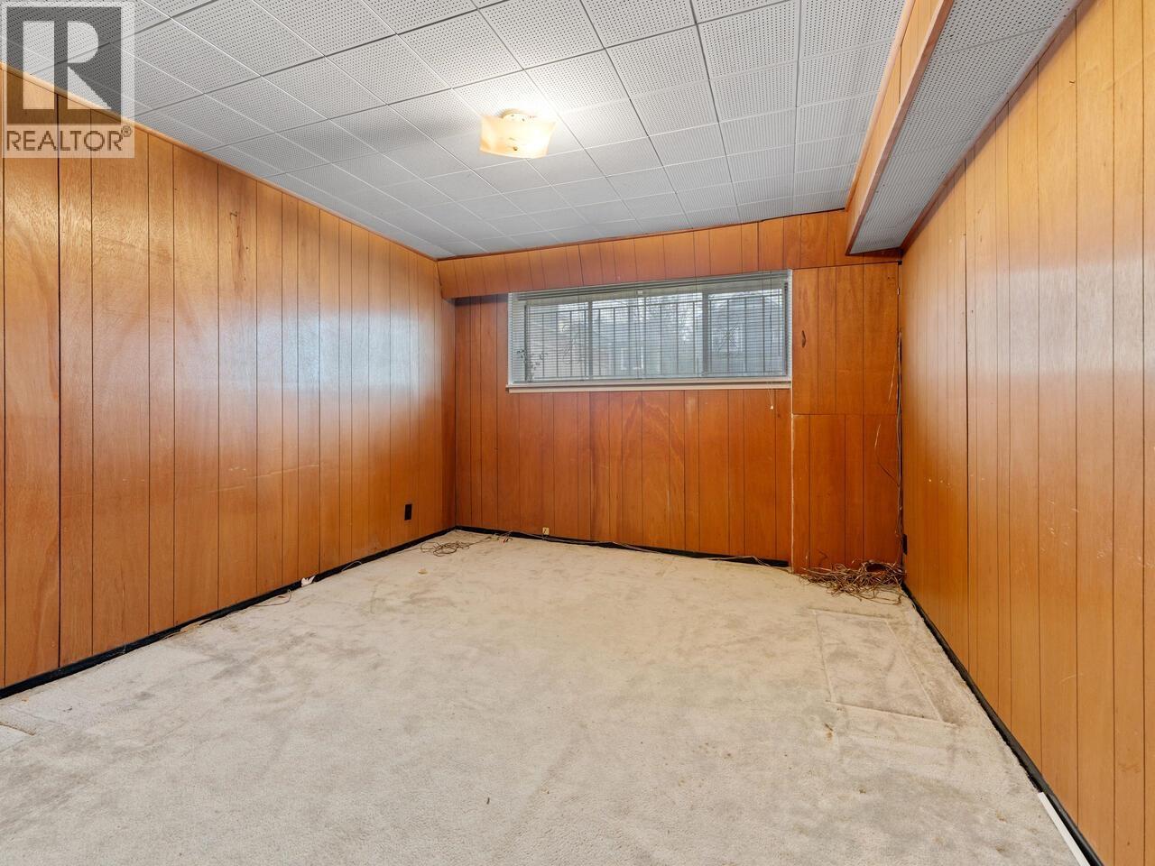 Listing Picture 14 of 21 : 2007 E 2ND AVENUE, Vancouver / 溫哥華 - 魯藝地產 Yvonne Lu Group - MLS Medallion Club Member