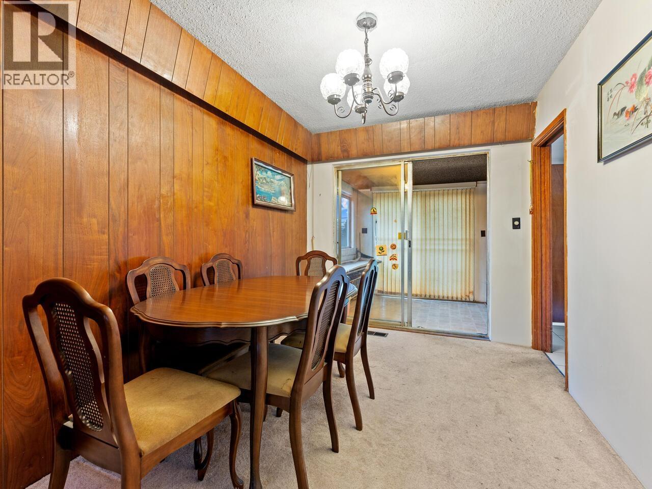 Listing Picture 6 of 21 : 2007 E 2ND AVENUE, Vancouver / 溫哥華 - 魯藝地產 Yvonne Lu Group - MLS Medallion Club Member