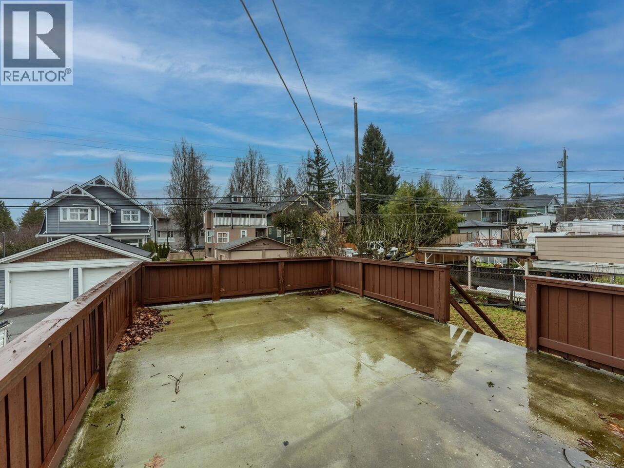 Listing Picture 15 of 21 : 2007 E 2ND AVENUE, Vancouver / 溫哥華 - 魯藝地產 Yvonne Lu Group - MLS Medallion Club Member