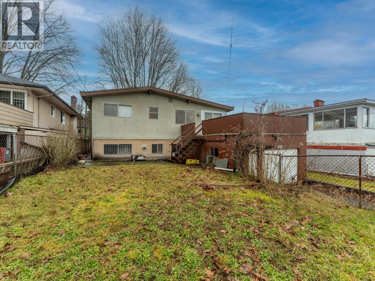 Listing Picture 17 of 21 : 2007 E 2ND AVENUE, Vancouver / 溫哥華 - 魯藝地產 Yvonne Lu Group - MLS Medallion Club Member