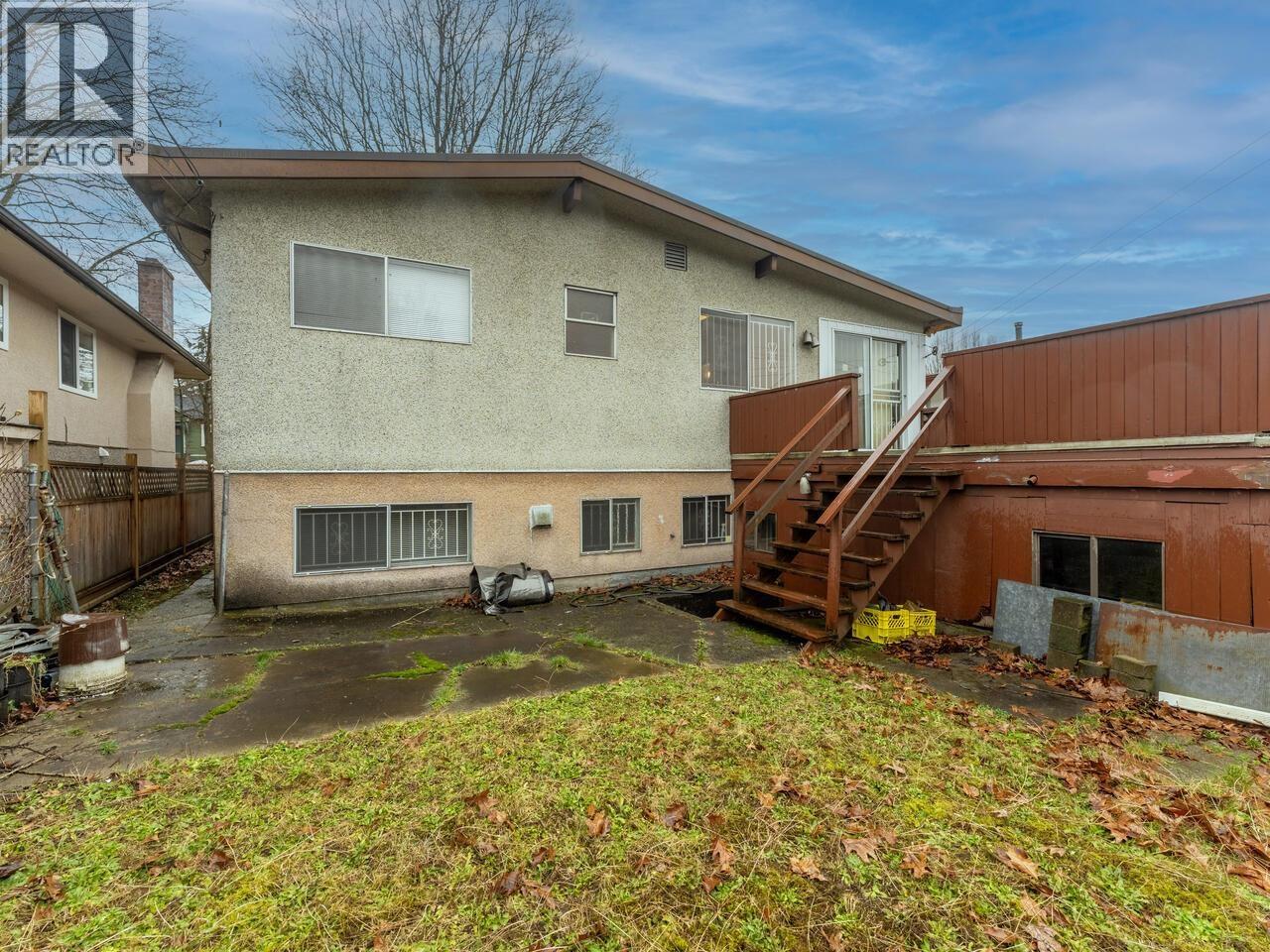 Listing Picture 18 of 21 : 2007 E 2ND AVENUE, Vancouver / 溫哥華 - 魯藝地產 Yvonne Lu Group - MLS Medallion Club Member