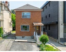 393 GLENHOLME AVENUE, Toronto, Ontario