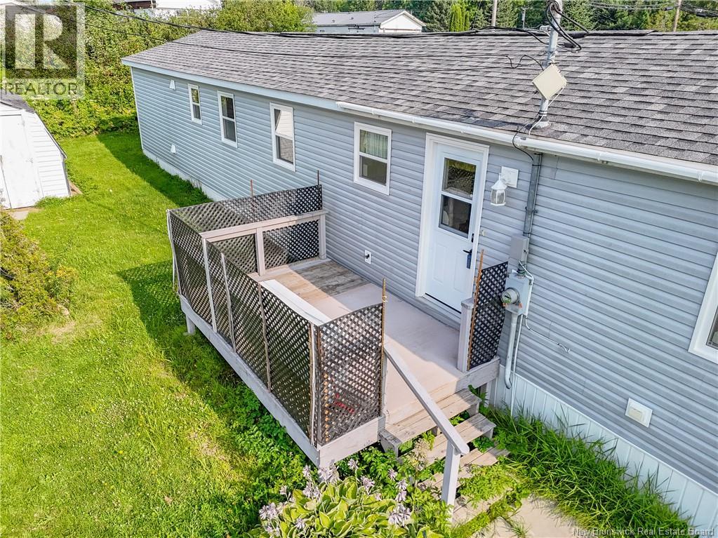 10 Hedgeview Drive, Hanwell, New Brunswick  E3B 6S1 - Photo 2 - NB121038