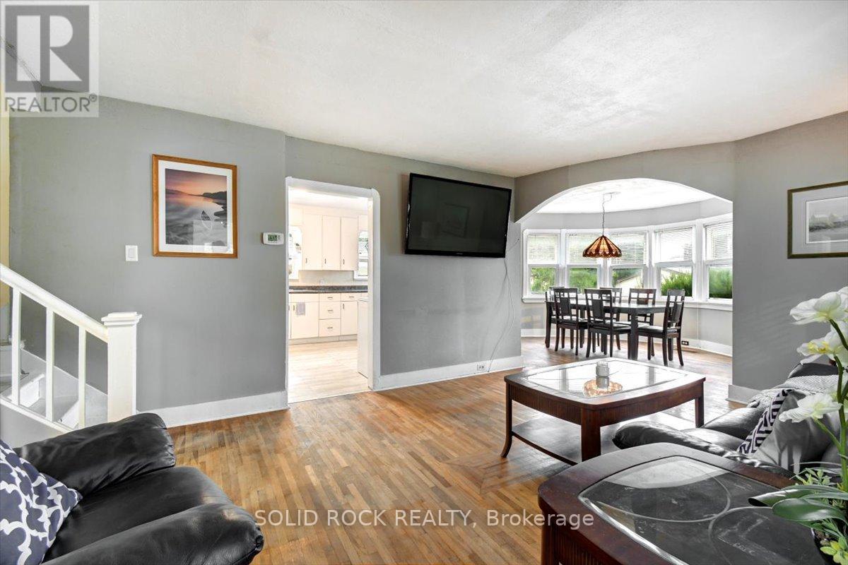 141 Oliver Road, Trent Hills, Ontario  K0L 1L0 - Photo 12 - X12371653