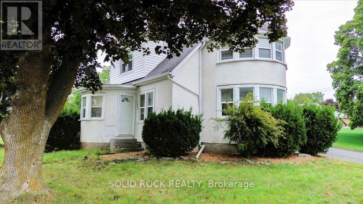 141 Oliver Road, Trent Hills, Ontario  K0L 1L0 - Photo 3 - X12371653
