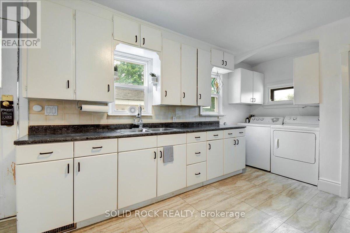 141 Oliver Road, Trent Hills, Ontario  K0L 1L0 - Photo 6 - X12371653