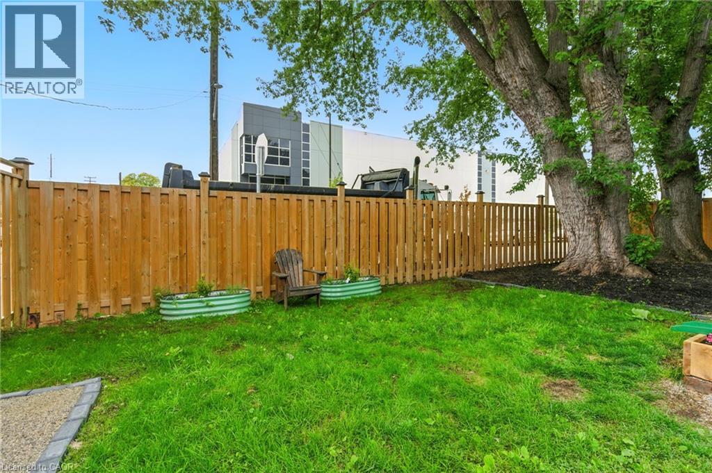 12 Francis Street, Hamilton, Ontario  L8L 3V1 - Photo 27 - 40763274