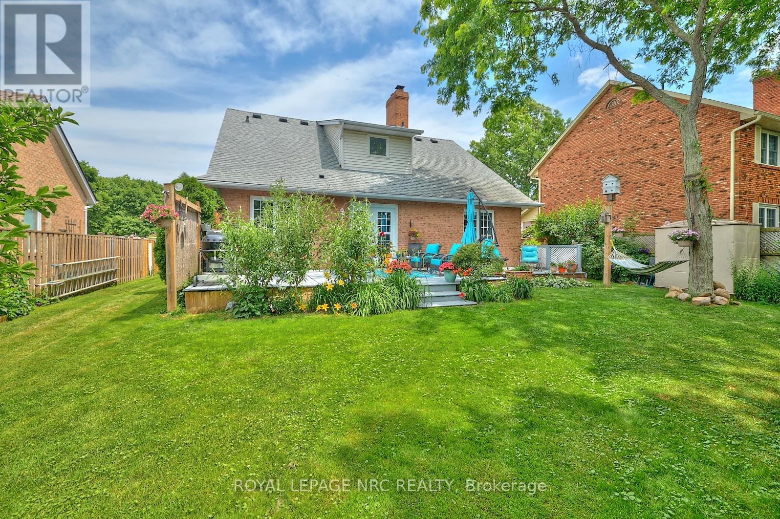 32 The Promenade Road, Niagara-On-The-Lake, Ontario  L0S 1J0 - Photo 31 - X12370433
