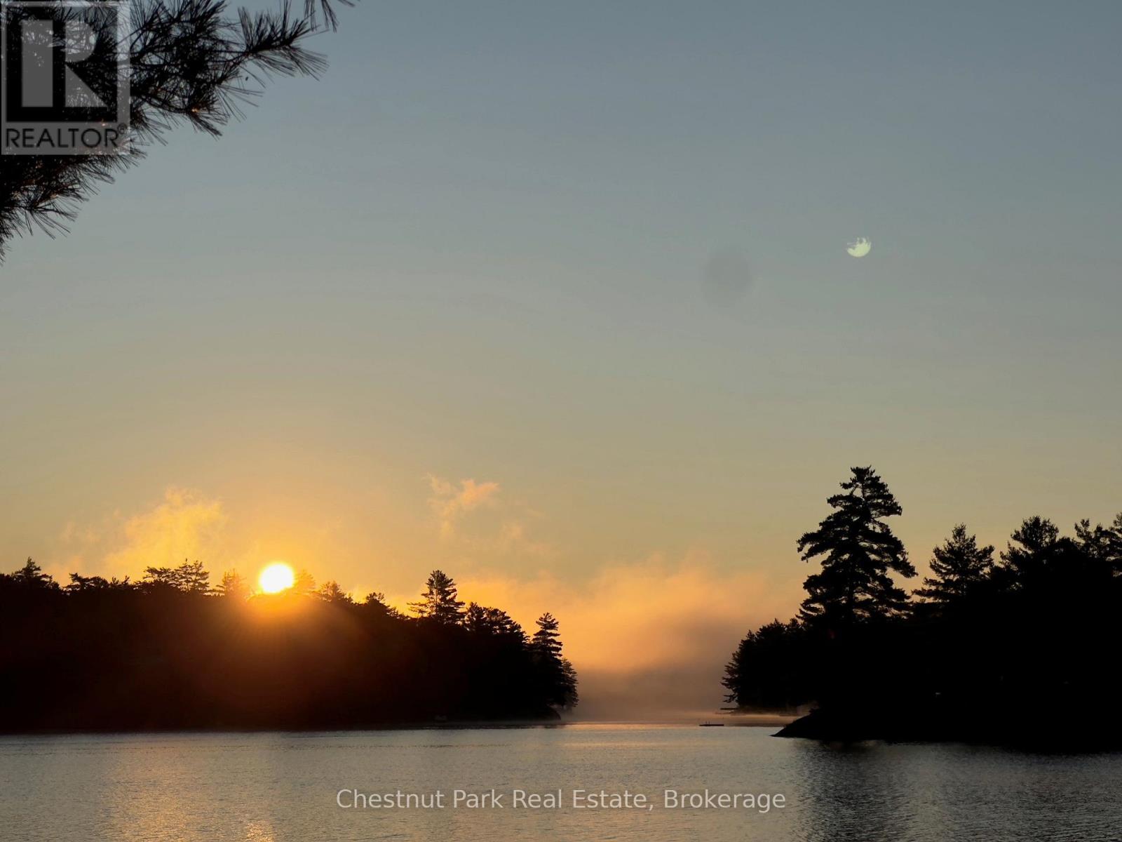 10 ISLAND 21KL, Gravenhurst, Ontario