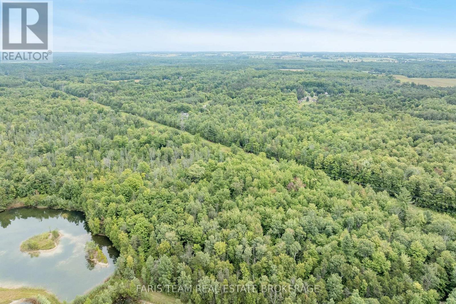 223 Denney Drive, Essa, Ontario  L3W 0T9 - Photo 45 - N12371720