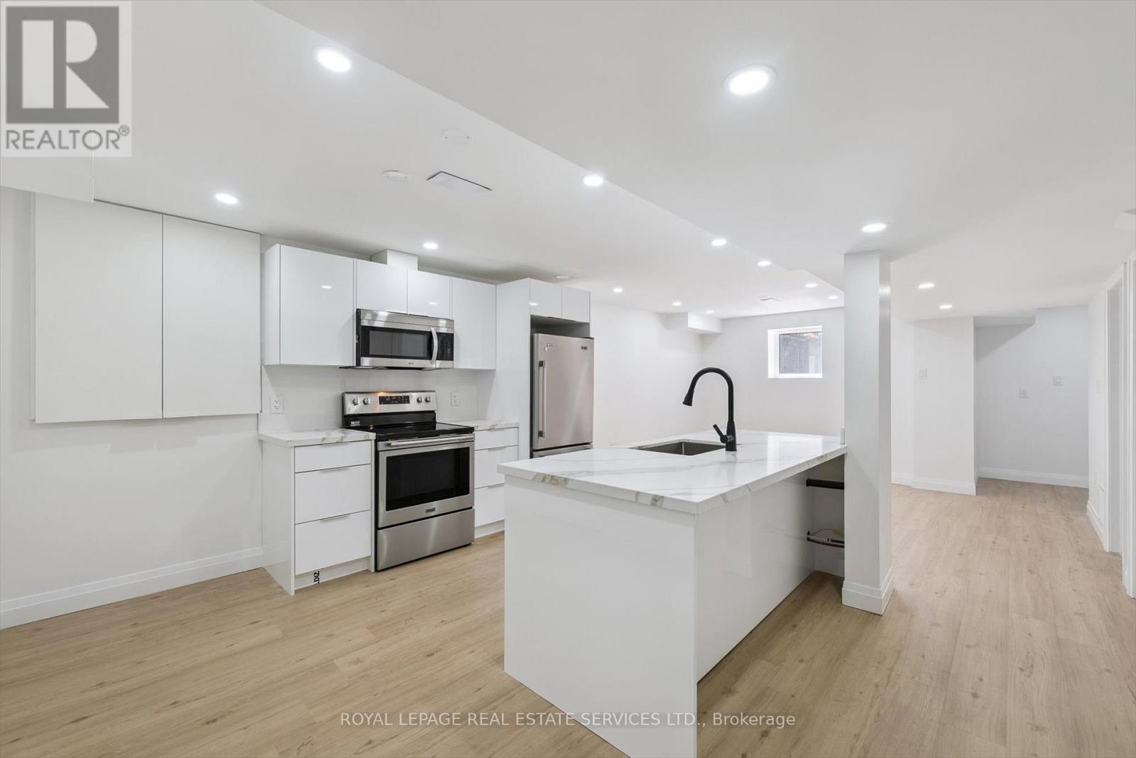 Bsmt Apt - 3872 Densbury Drive, Mississauga, Ontario  L5N 6Y9 - Photo 13 - W12371706